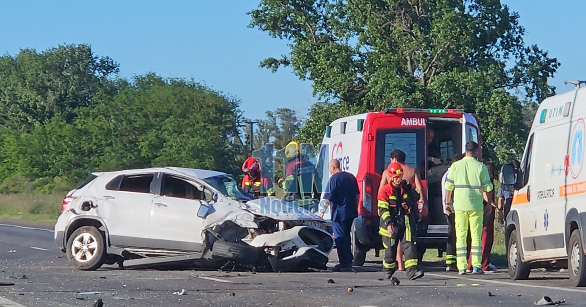 Accidente En Autopista Rosario Santa Fe Altura Fray Luis Beltr N