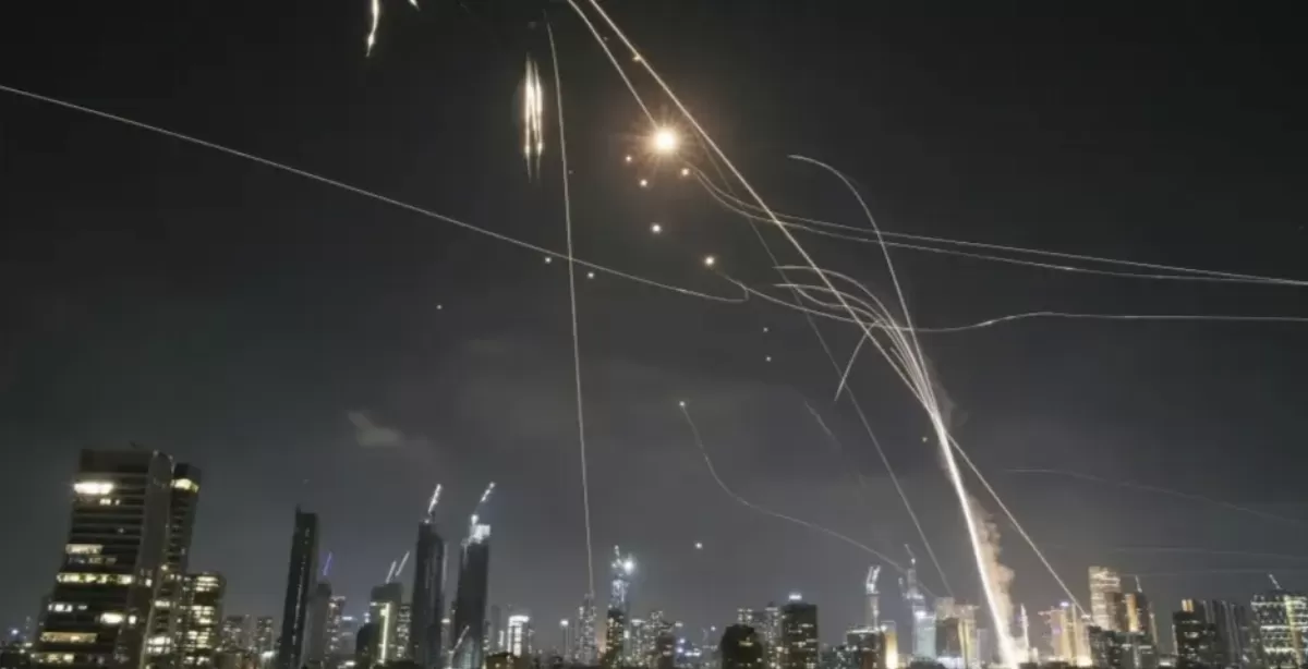 Al menos 34 heridos y graves daños en Tel Aviv tras la respuesta iraní a los ataques en Teherán