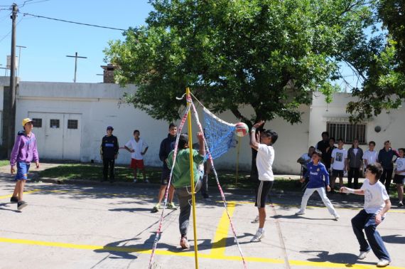 Se realizó el tradicional Encuentro de Minivoley Interescolar