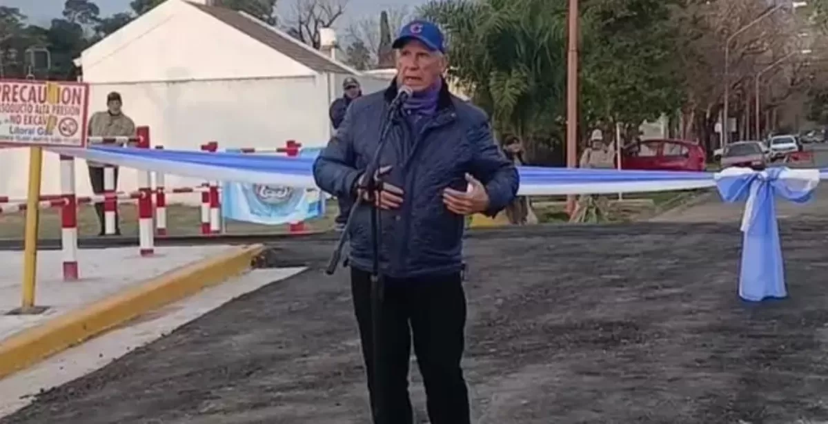 De Grandis decidió violar la ley electoral e inauguró una obra a cuatro días de las elecciones   