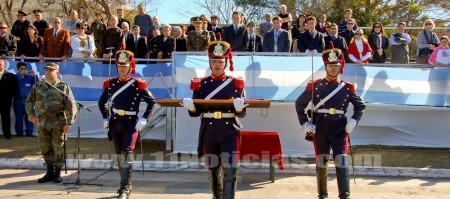 Emotivo acto en Conmemoración al padre de la Patria