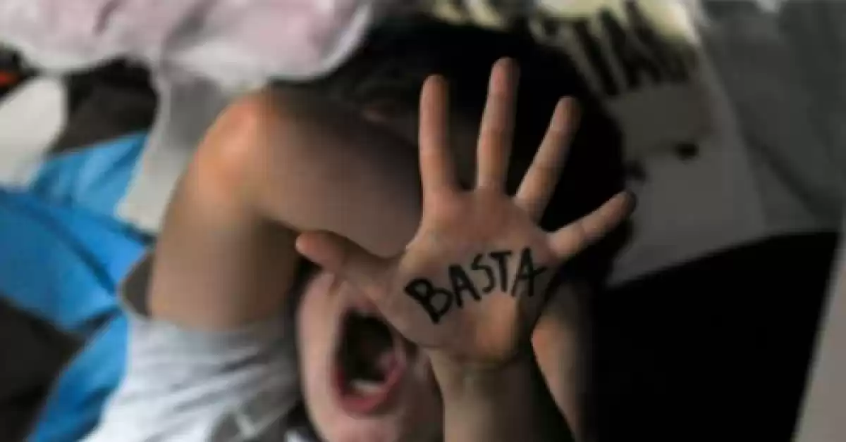 Puerto San Martin: Golpeó salvajemente a su bebé y fue detenido 