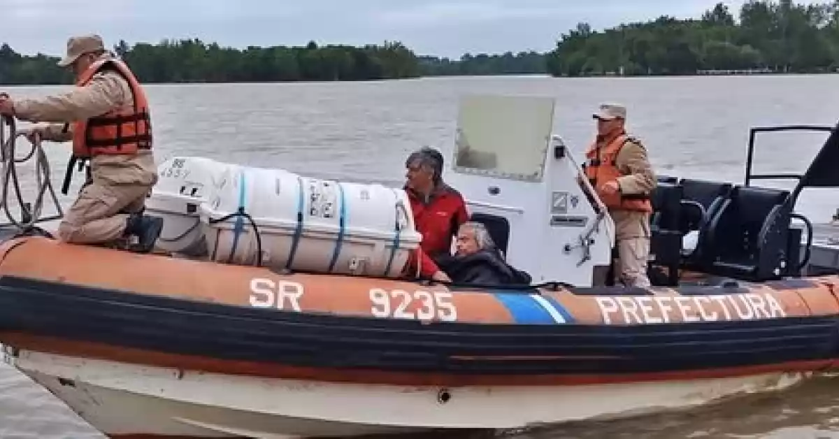 Prefectura asistió a un pescador con un infarto en una isla 