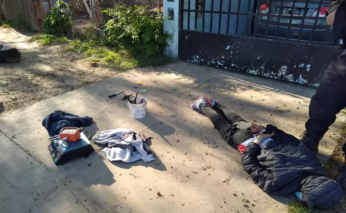 Detuvieron a un delincuente que robaba herramientas de una vivienda en Baigorria