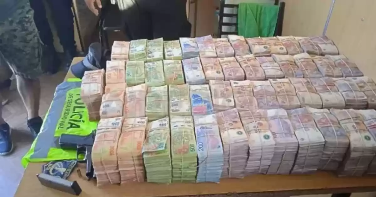 Detuvieron a un hombre con 26 millones de pesos en la Ruta Nacional Nº19 