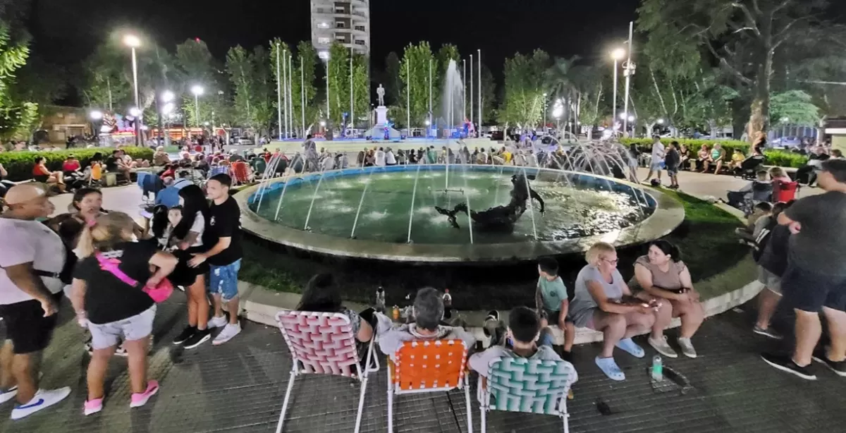 Este sábado vuelve el ciclo de Verano en la Plaza con el humor de Chiqui Abecasis