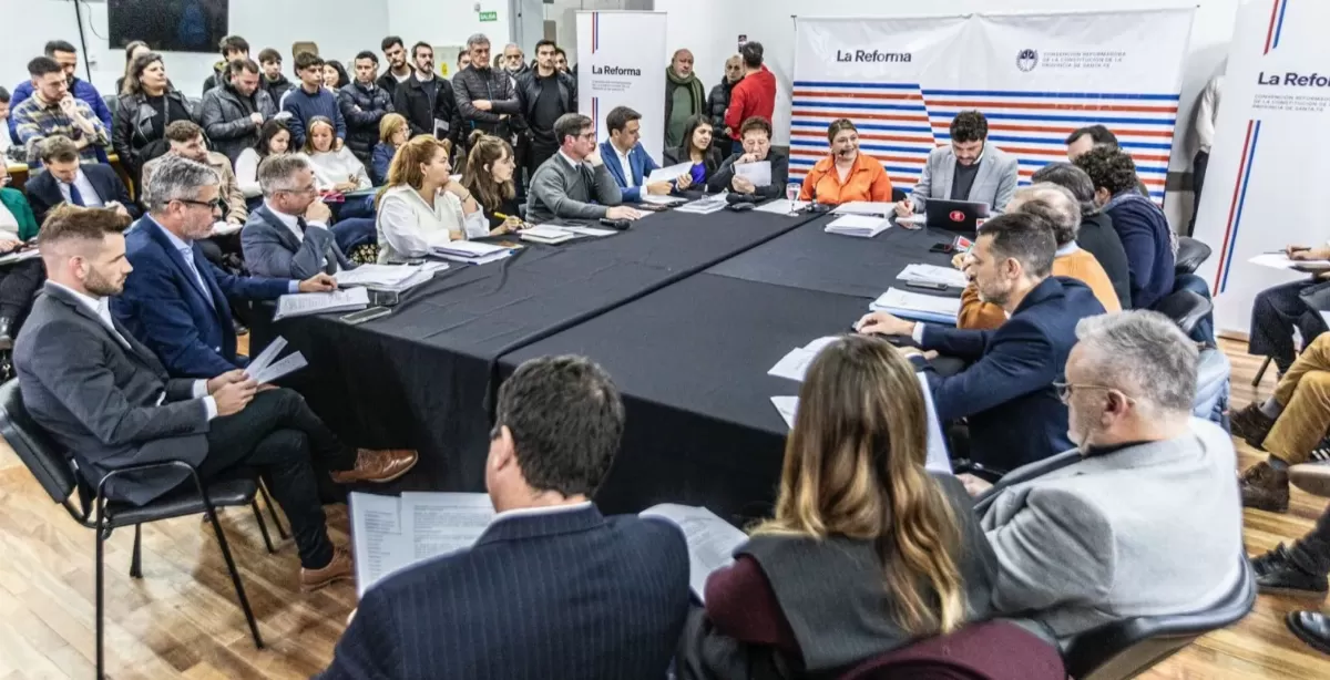 Reforma Constitucional: habrá una audiencia pública en Rosario para discutir la autonomía municipal