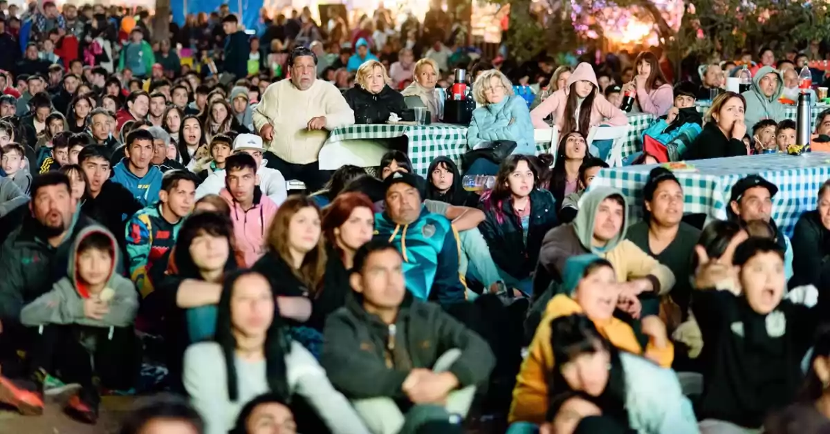 Este jueves se realizará en el Campo de la Gloria un gran picnic nocturno