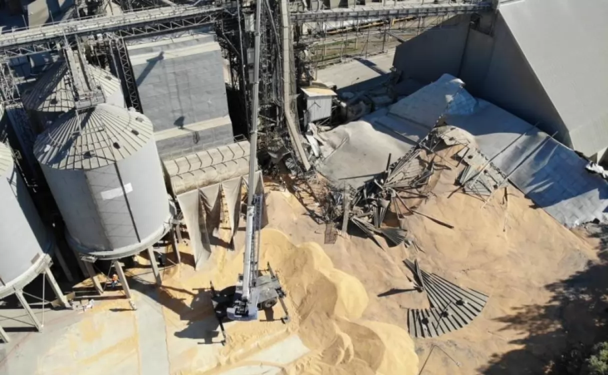 Desde Bunge aseguraron estar investigando el motivo del derrumbe