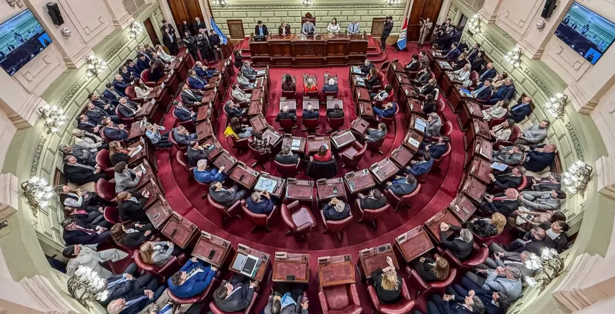 Reforma Constitucional Santa Fe 2025: la Convención extendió el cuarto intermedio hasta las 20