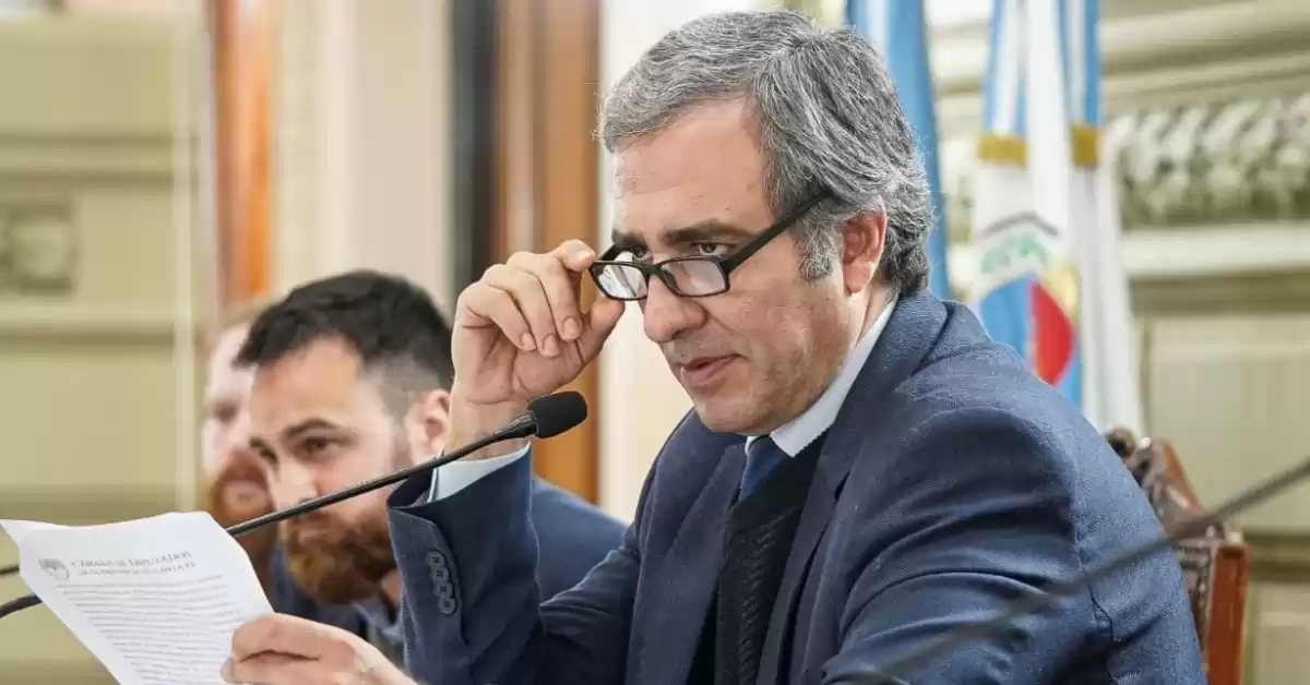 Cachi Martínez propone la vuelta de la Cláusula Gatillo para actualización automática de salarios