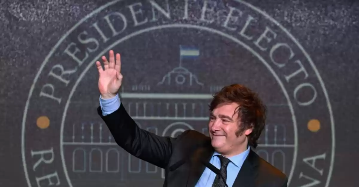 Milei habilitó que los clubes de fútbol puedan convertirse en S.A.D.