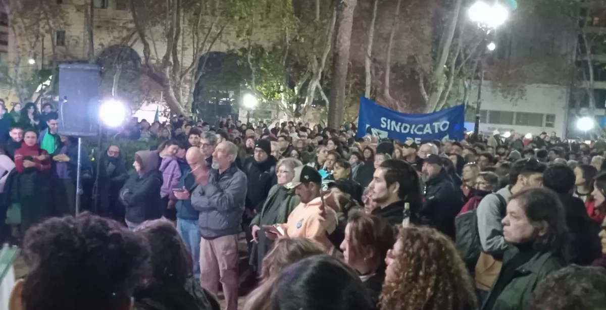 En Rosario hubo manifestaciones en repudio a la condena contra Cristina
