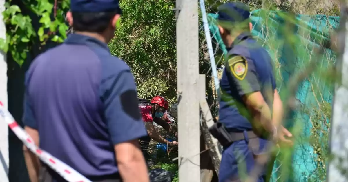 Hallaron asesinadas a las dos mujeres buscadas en Córdoba: estaban dentro de un pozo de agua