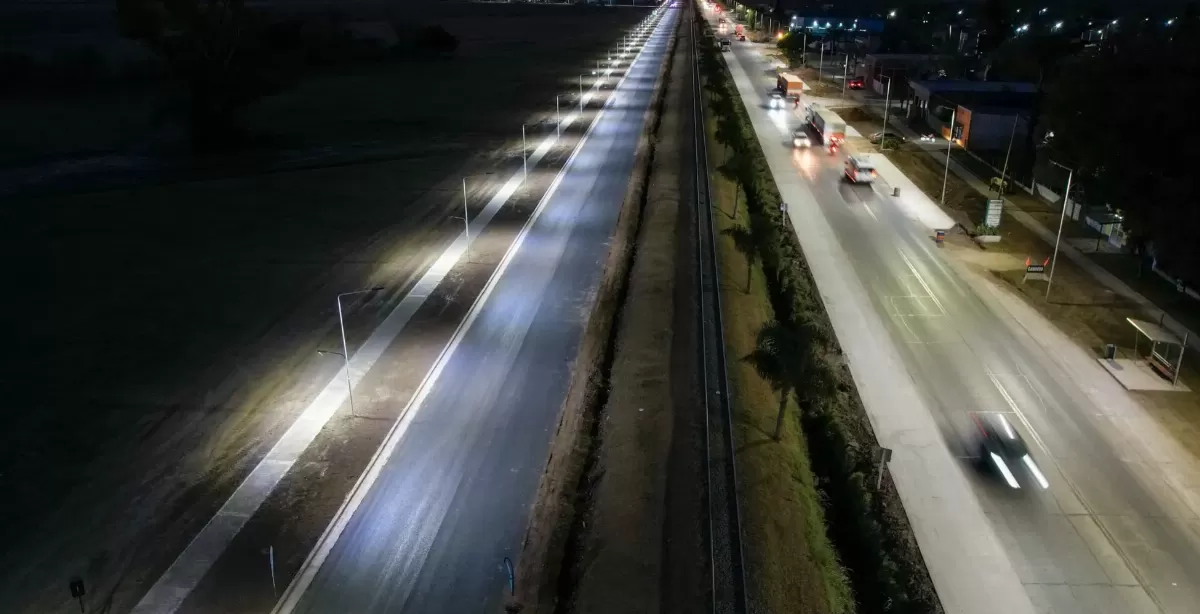 Timbúes: Fiorenza inauguró la primera etapa de pavimentación de la Colectora San Martín