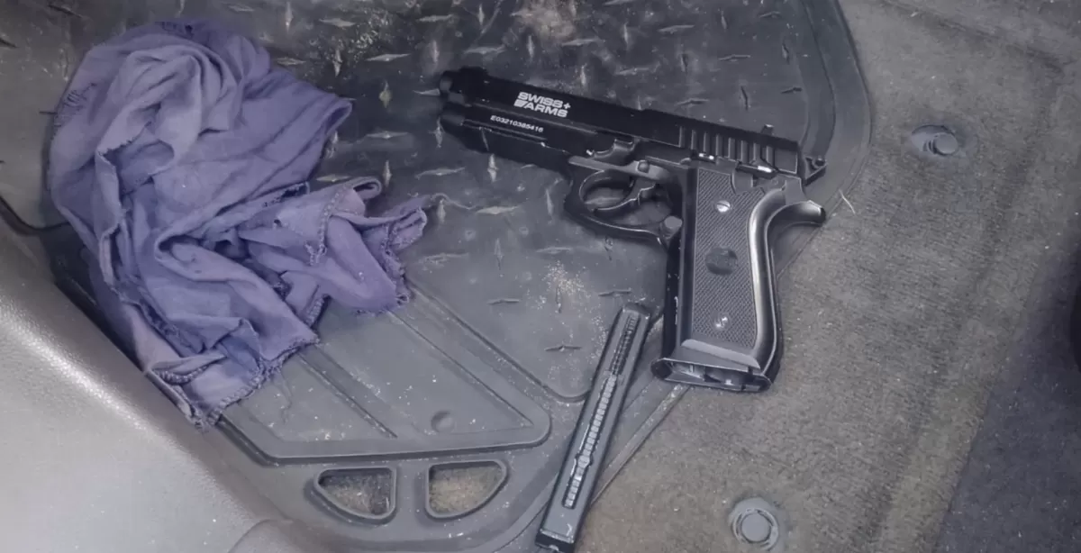Rosario: gendarmería secuestró armas y estupefacientes en dos operativos 