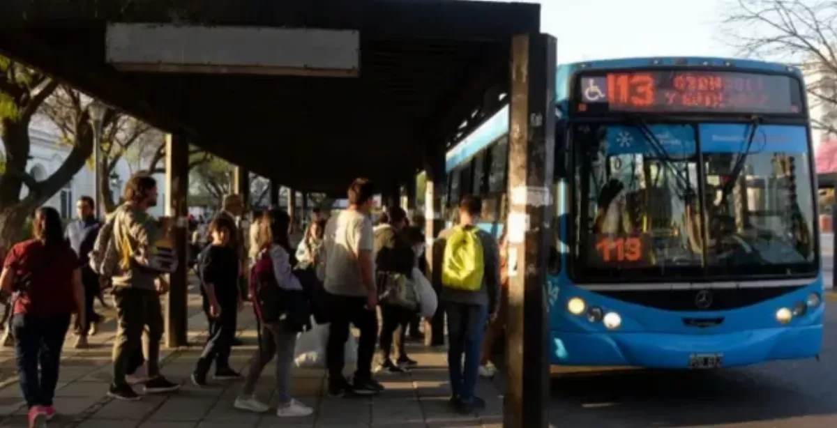 Piden 7 años de prisión para un hombre que golpeó y robó a otro en la Terminal de Ómnibus de Rosario