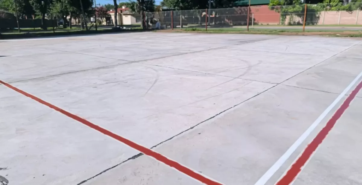 Avanzan las obras del nuevo playón deportivo en Ricardone