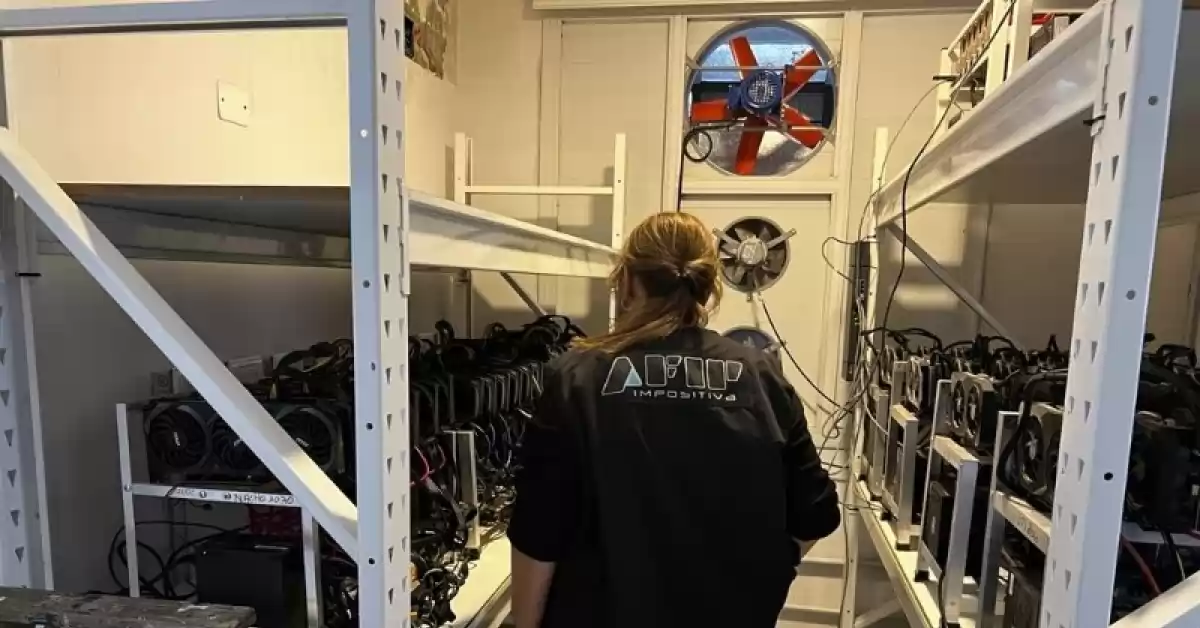 La AFIP allanó granjas de criptomonedas en Rosario y Santa Fe