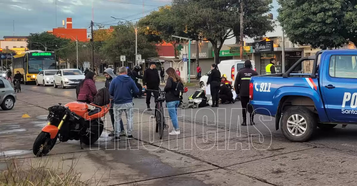 Grave accidente en Bermúdez: anciano terminó inconsciente tras ser atropellado por una moto