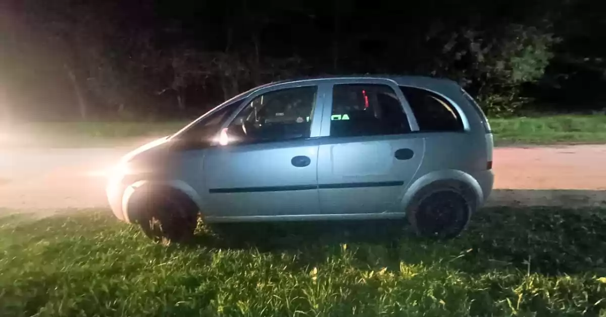 Encontraron en Oliveros un auto que había sido robado en diciembre en Capitán Bermúdez