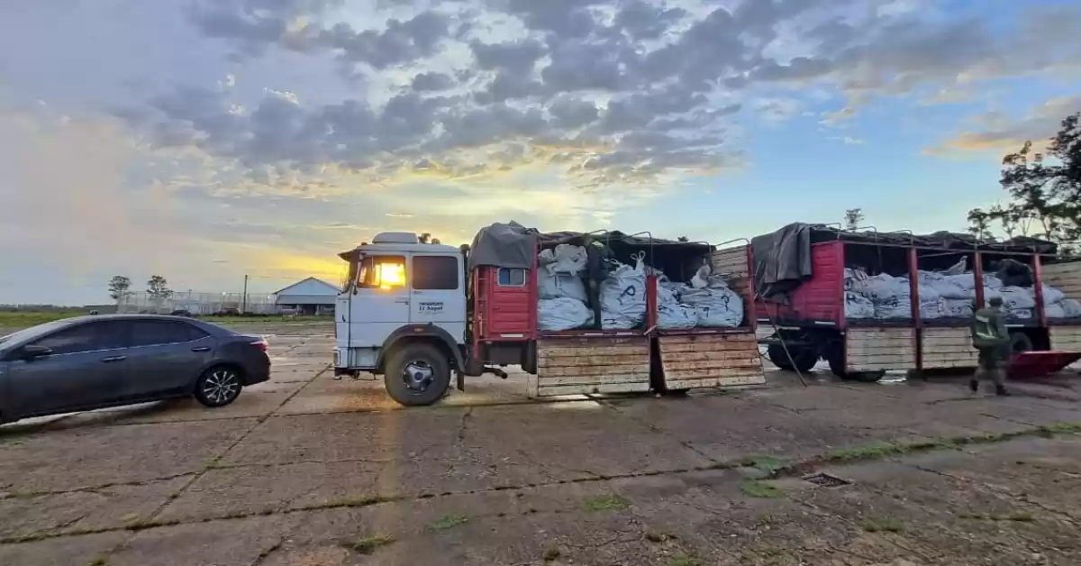 Hallaron 46 toneladas de cobre y bronce trasladados en dos camiones