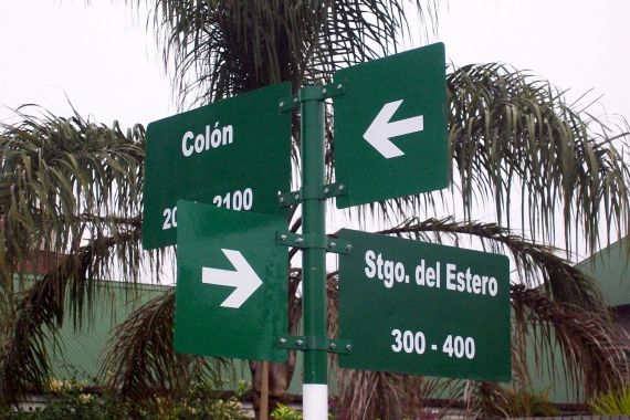 Colocan carteles nomencladores en varios puntos de la ciudad