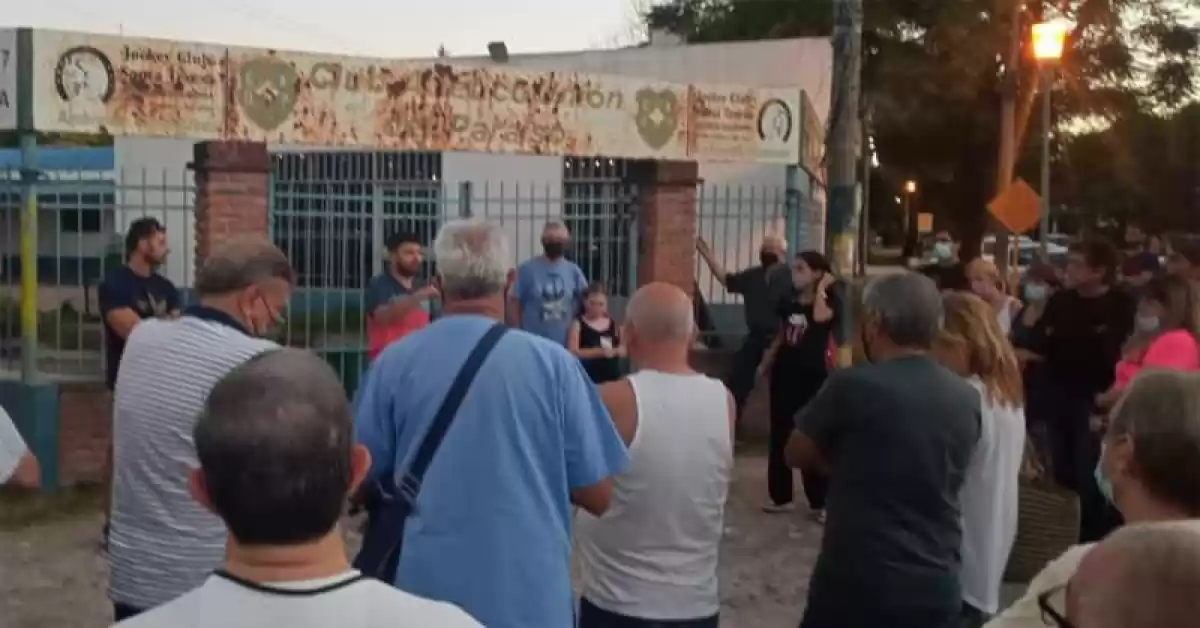 Descontento en Baigorria por un acuerdo “de dudosa legalidad” firmado por Maglia con el Club Paraíso