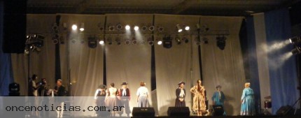 Ultima noche del Festival folklórico, San Lorenzo “Un canto a la libertad”