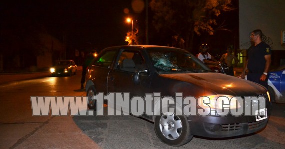 Un auto embiste a un hombre y le provoca politraumatismos severos