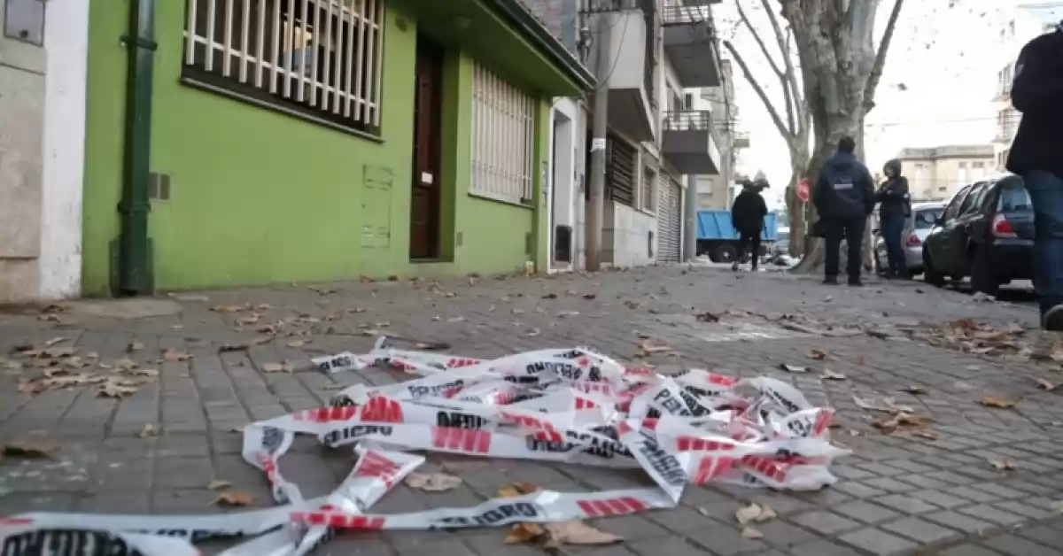 Rosario: hijo de ex jefe policial mató a un ladrón armado que intentó robar en su casa