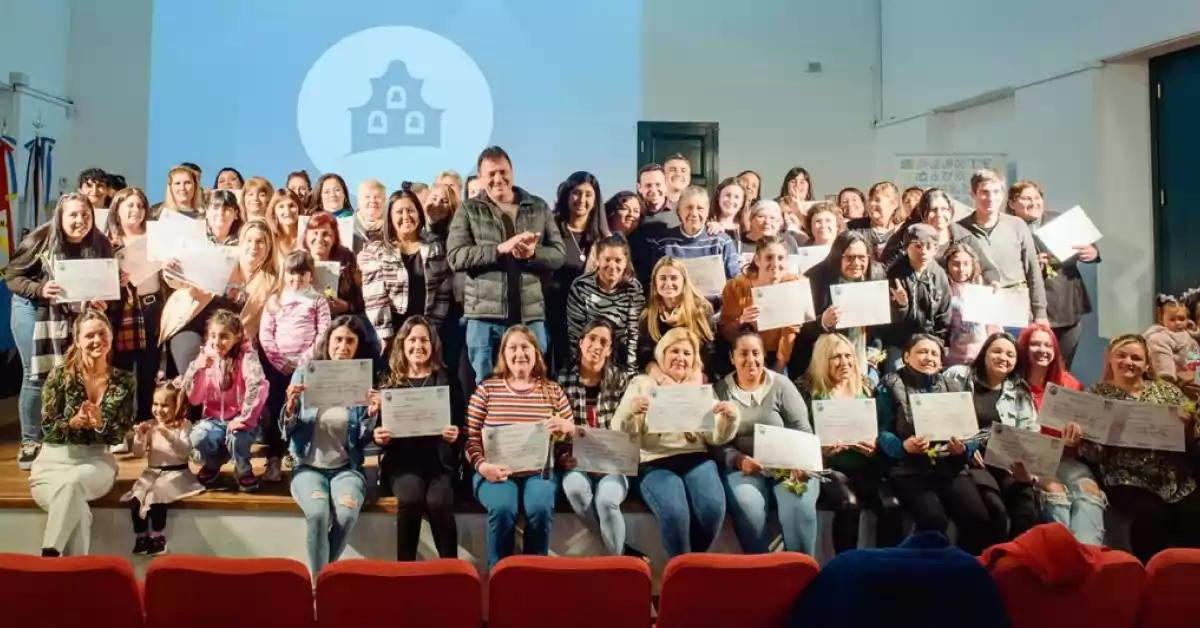 Más de 100 personas participaron en los cursos de repostería brindados por la Municipalidad