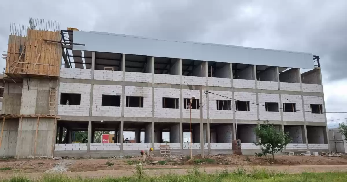 Avanza la obra del primer Hotel Ibis de la cadena internacional Accor en Puerto General San Martín