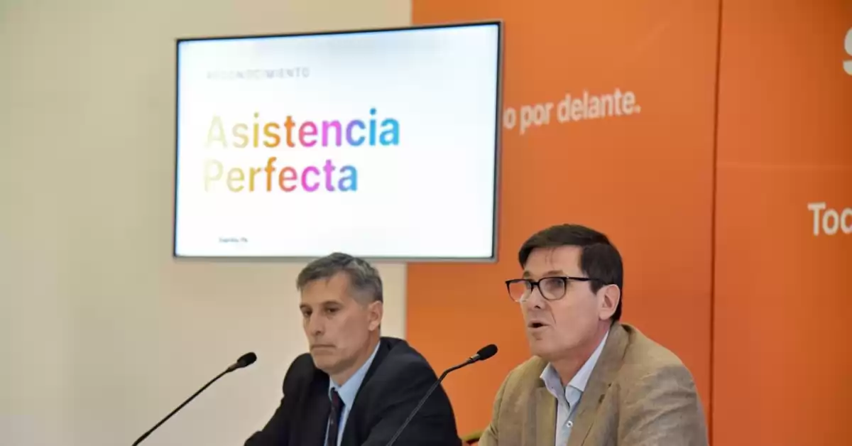 Más de 41 mil docentes de gestión estatal recibieron el premio a la Asistencia Perfecta