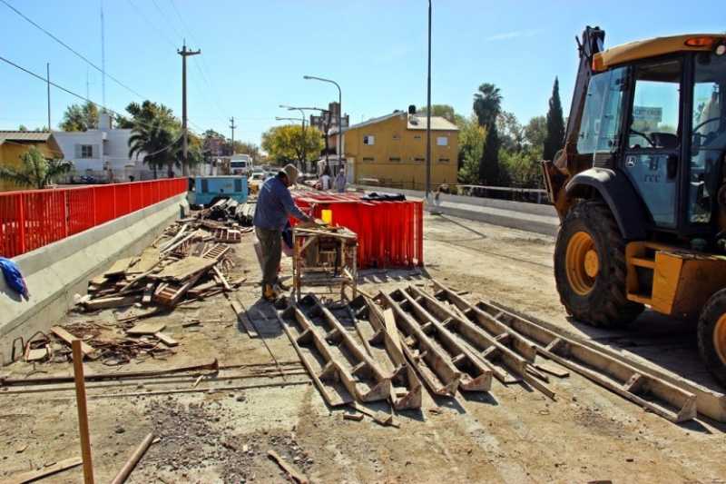 Está a punto de terminar la obra del puente sobre el arroyo San Lorenzo 