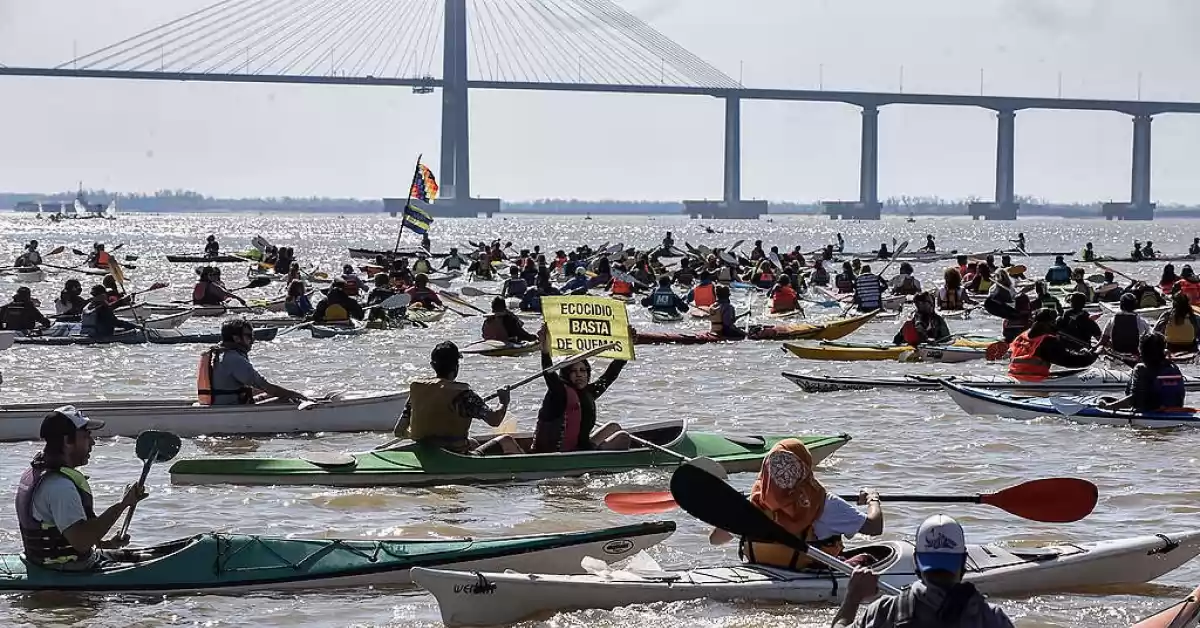 Convocan a una “remada en rescate del Paraná” para hoy jueves 27 de enero