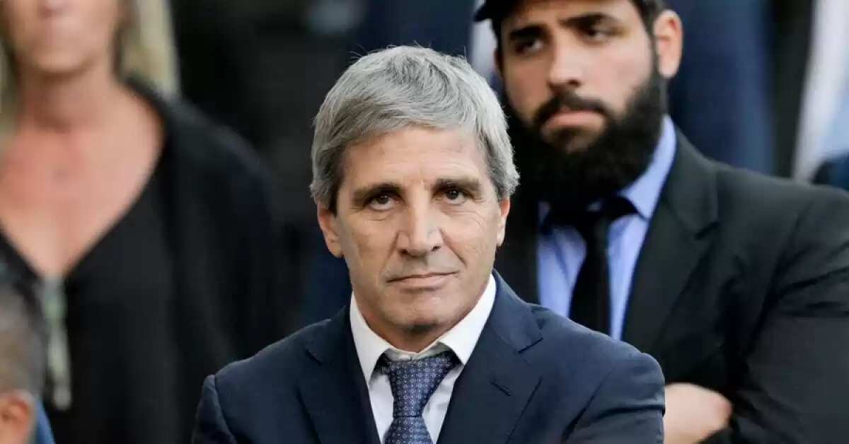 Caputo amenazó con medidas 