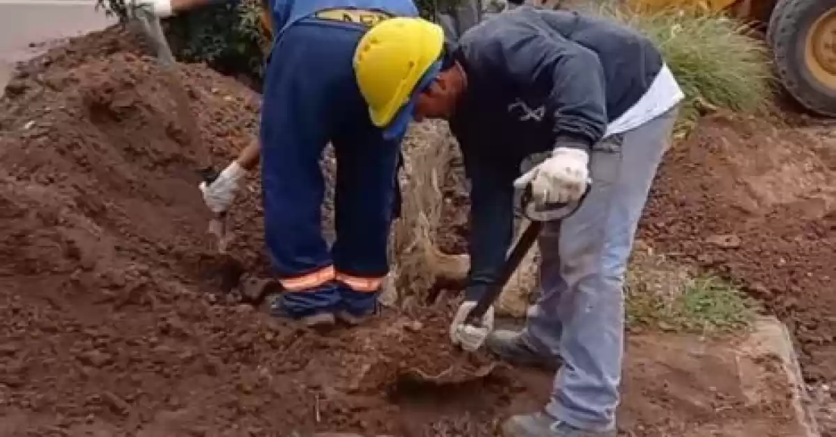 San Lorenzo: Avanza la obra de reparación de hundimientos en Boulevar Sargento Cabral