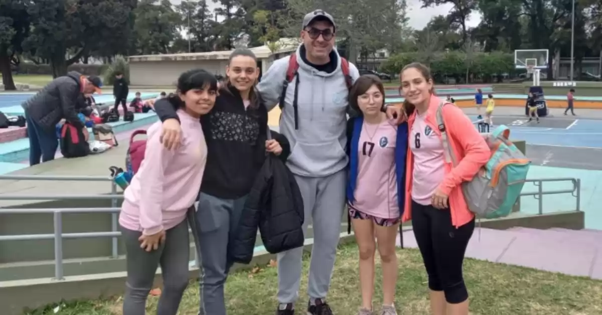 El equipo sanlorencino femenino de básquet obtuvo el cuarto puesto en los Juegos Santafesinos