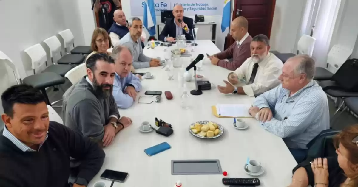 Médicos nucleados en AMRA rechazaron la oferta salarial y piden reabrir la paritaria 