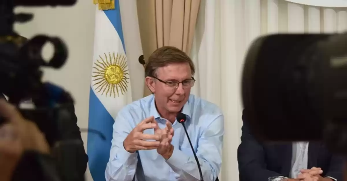 El gobierno asegura que evalúa una baja de retenciones para economías regionales 