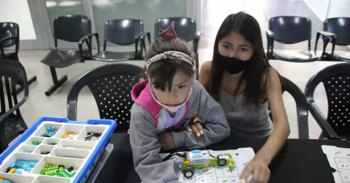 Rosario: abren inscripción a talleres gratuitos de robótica y creación de videojuegos