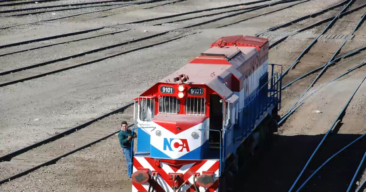 San Lorenzo: coordinan el retiro de maniobras de trenes en Bv. Urquiza y piensan en un paso bajo nivel