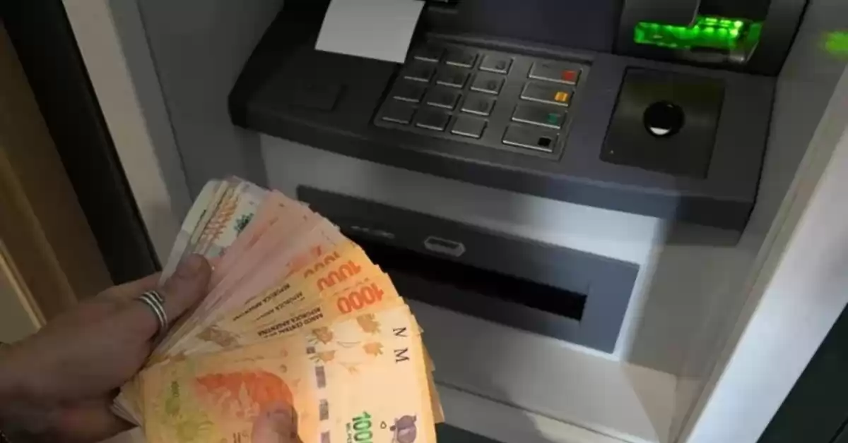 El gobierno fijó un nuevo valor para el salario mínimo, vital y móvil