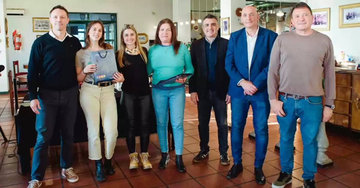 San Lorenzo: el municipio reconoció a profesionales de la salud con destacadas trayectorias