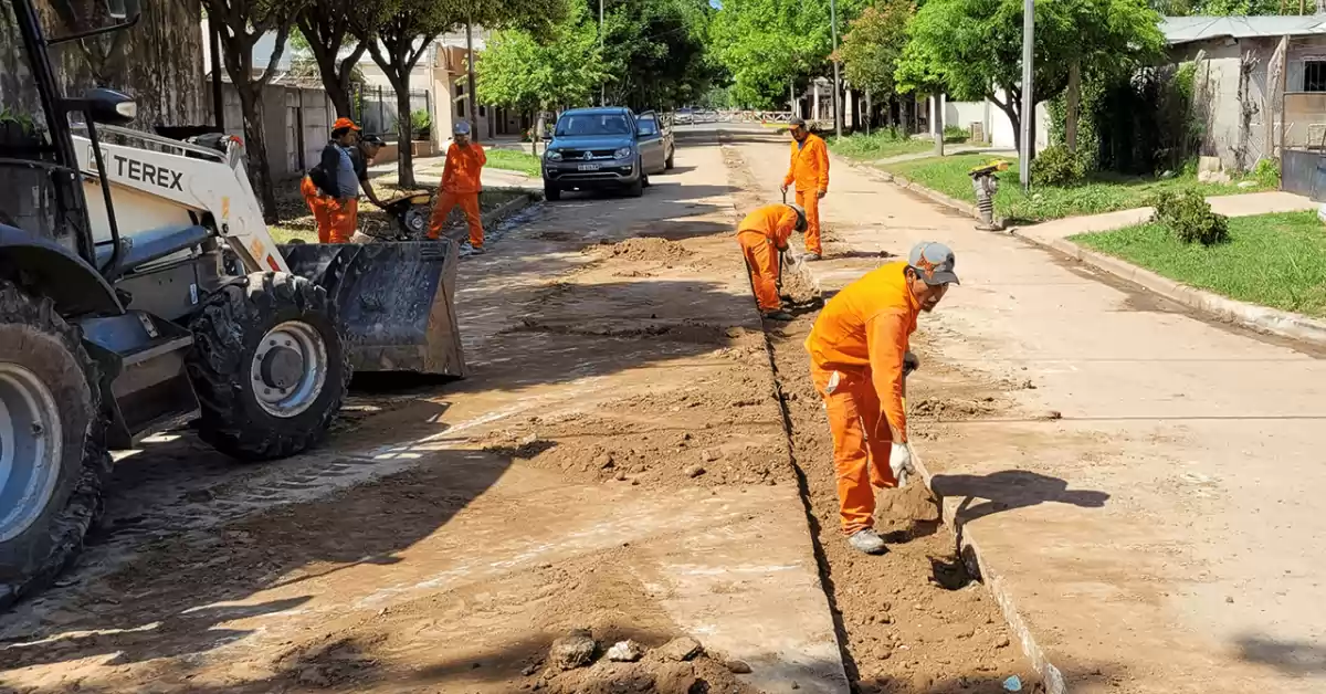 San Lorenzo: amplían colectora cloacal a otras 40 cuadras de los barrios Norte y Díaz Vélez