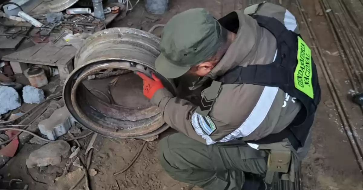 Cayó una banda narco que traficaba droga desde Tucumán a Buenos Aires en llantas de vehículos