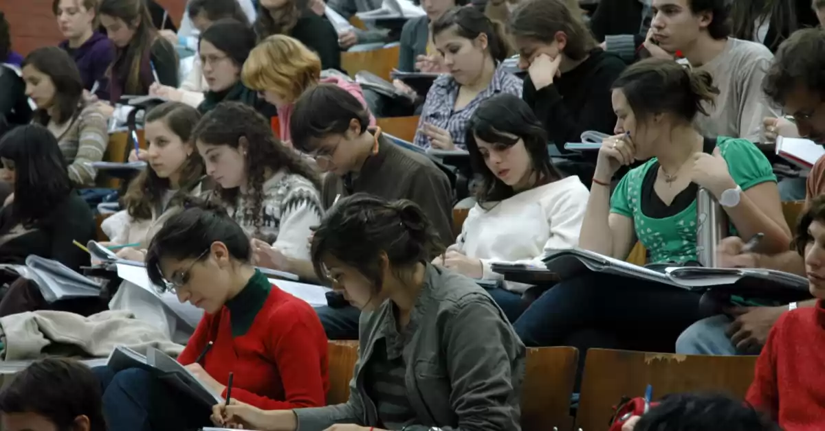 Los ingresantes a universidades nacionales crecieron más de 67 por ciento en los últimos diez años