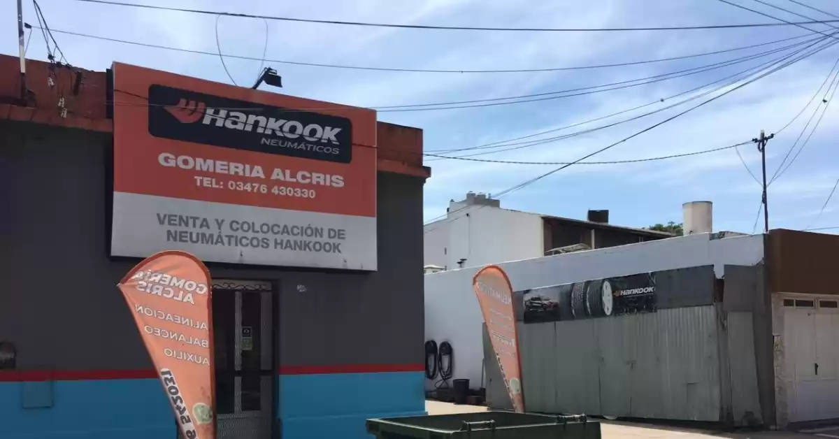 Desvalijaron una gomería de San Lorenzo y su dueña pide ayuda para recuperar sus herramientas de trabajo