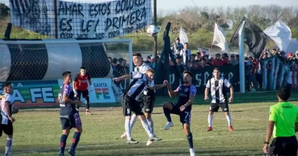 Timbuense espera conocer si se le permitirá jugar en la Liga Totorense